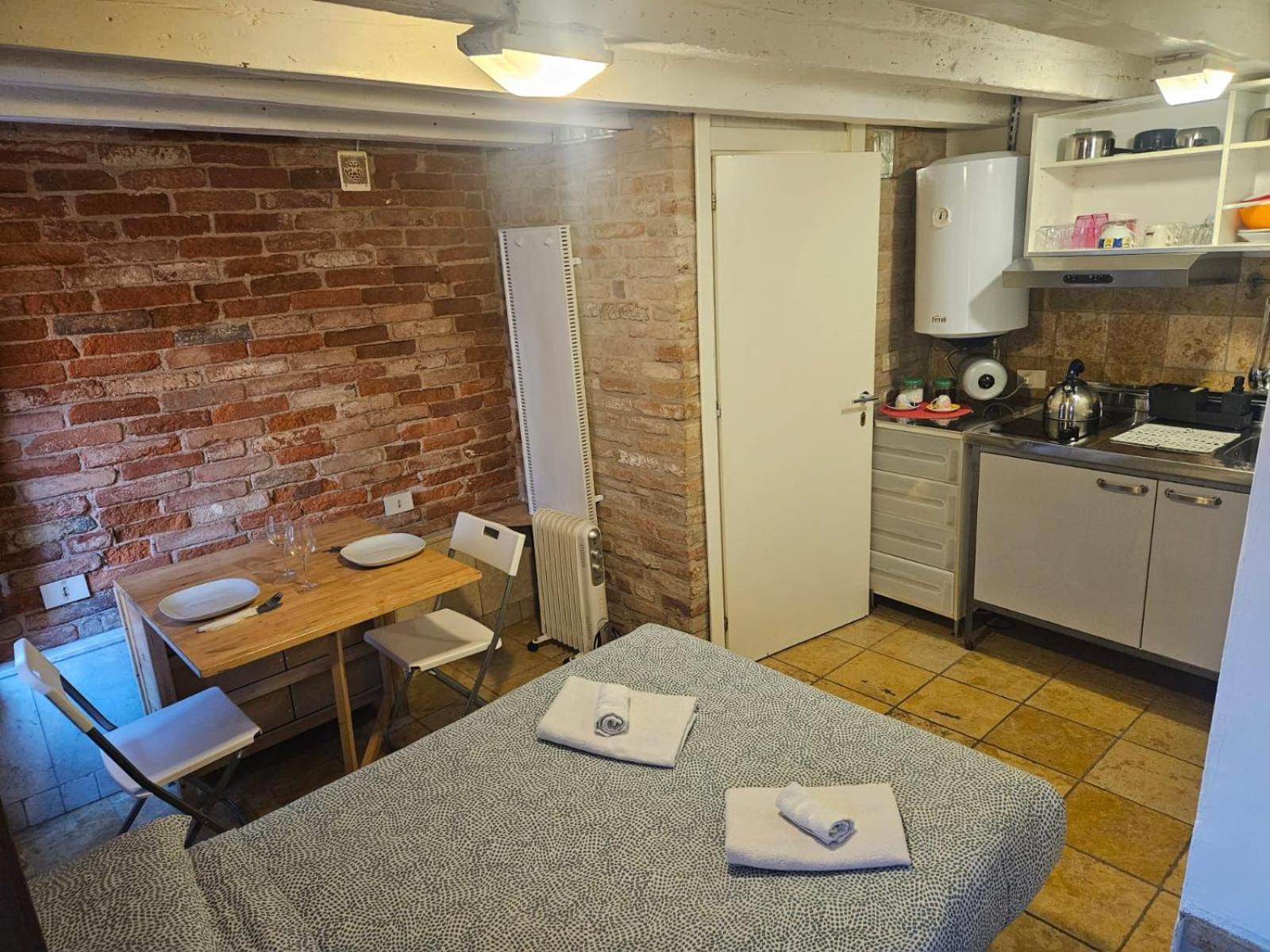 Lovely Apartment 207042-Loc-03236 Venice Luaran gambar